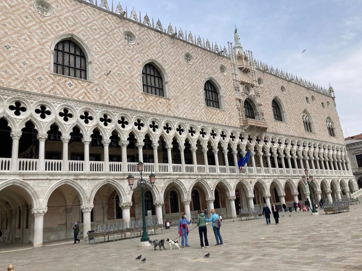 Venice Venezia ,Ghetto,Biennale, Campo Maddalena Экстерьер фото