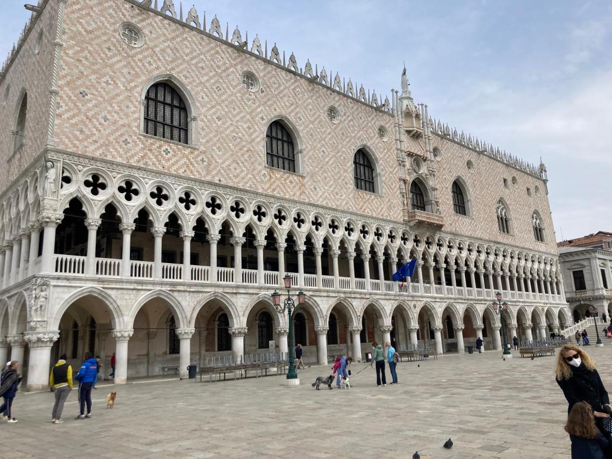 Venice Venezia ,Ghetto,Biennale, Campo Maddalena Экстерьер фото